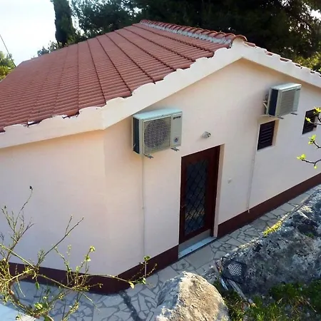 Zavode 5252a Apartman