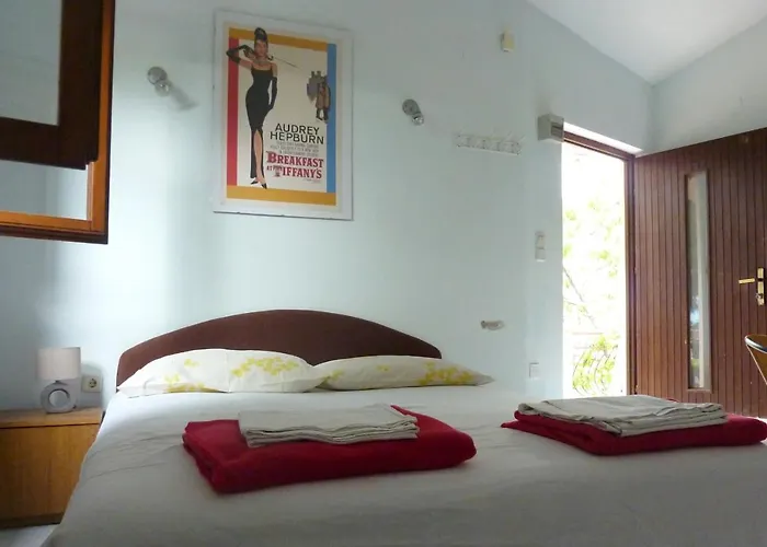 Zavode 5252a * 洛克瓦罗戈兹尼察